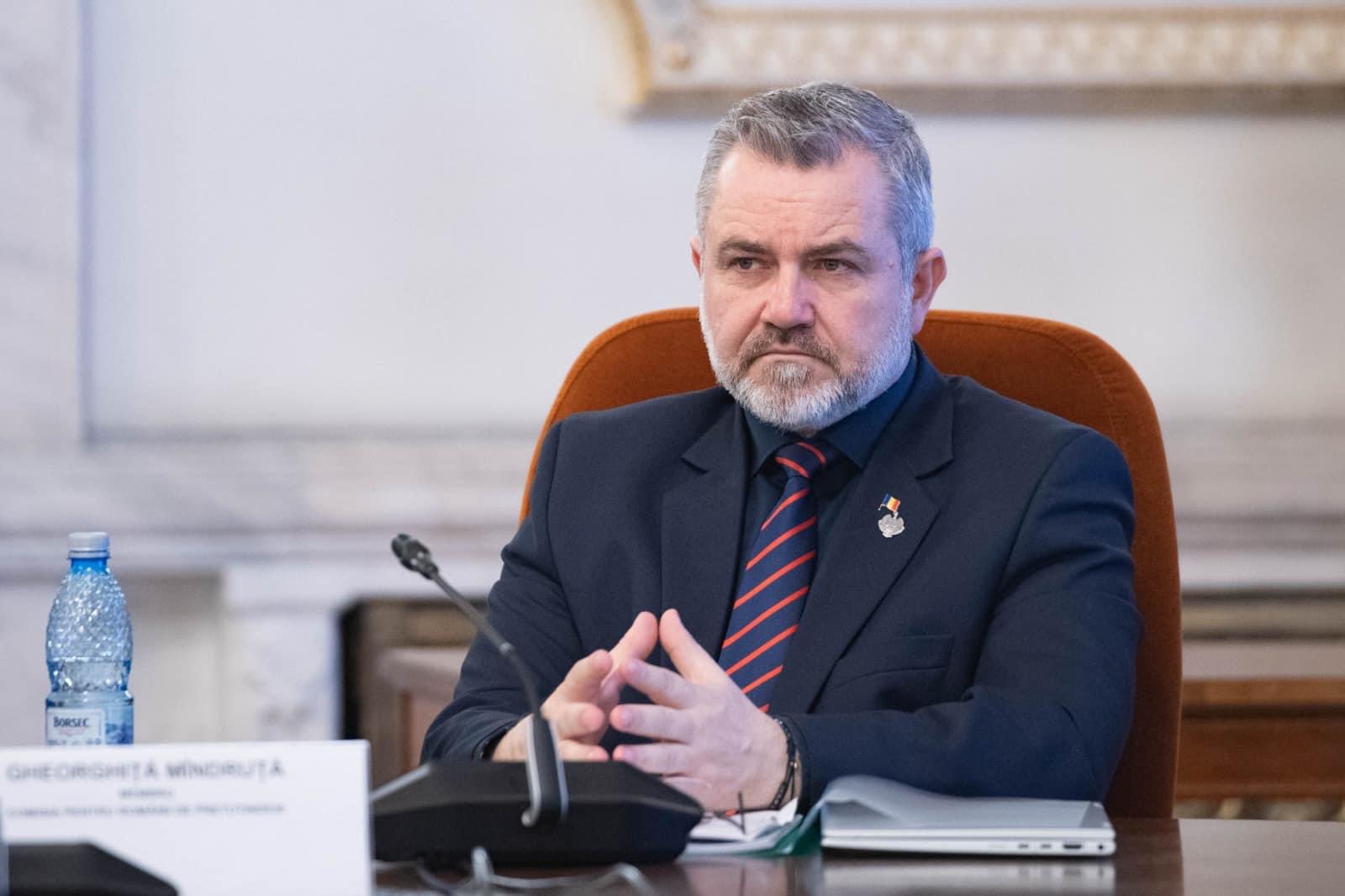 Propunere de reintroducere a serviciului militar în România de la un fost militar antitero și actual senator PSD