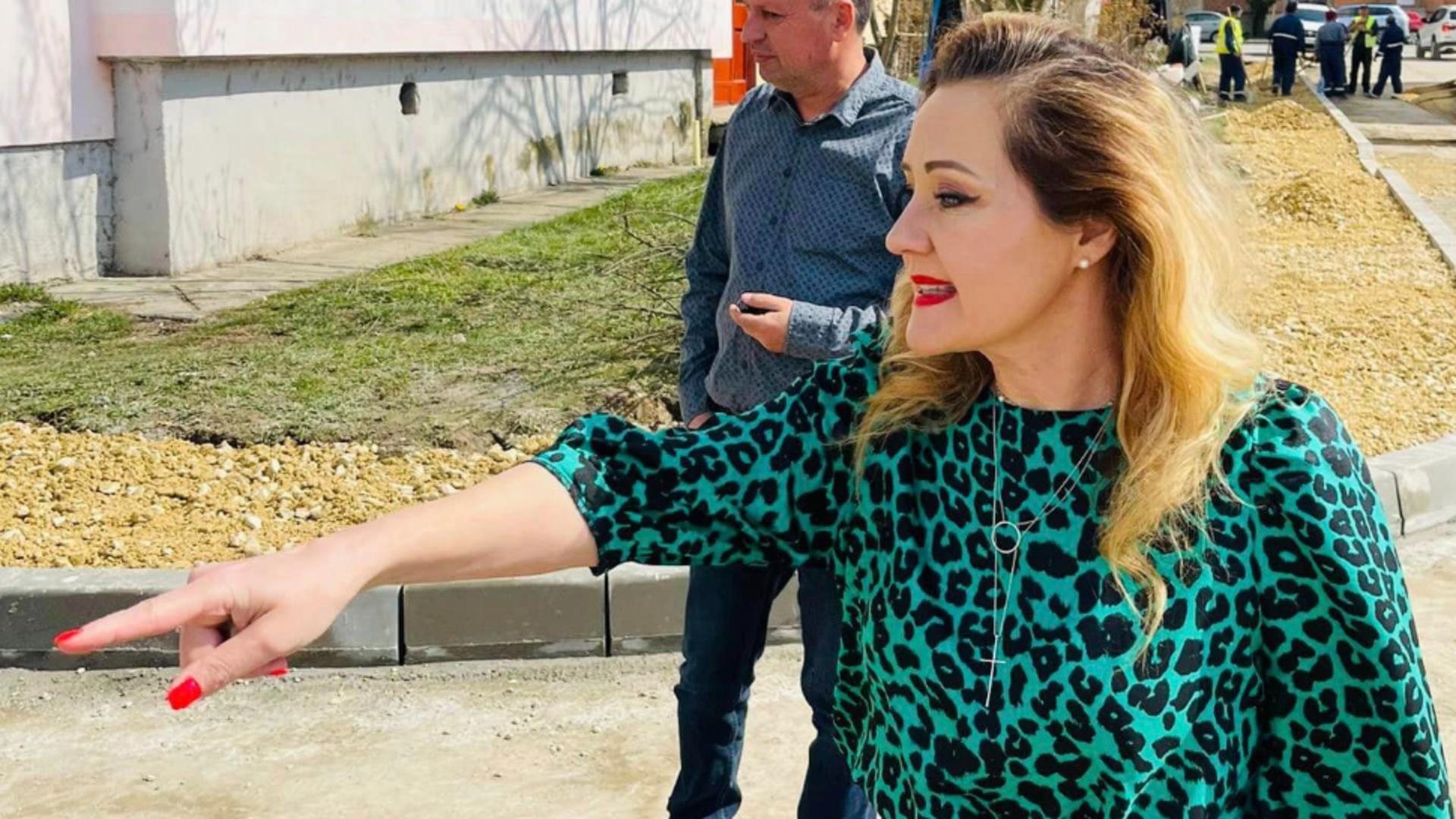 Elena Lasconi, condamnă PNL ca fiind ”blestemul național” în preajma alegerilor Europene