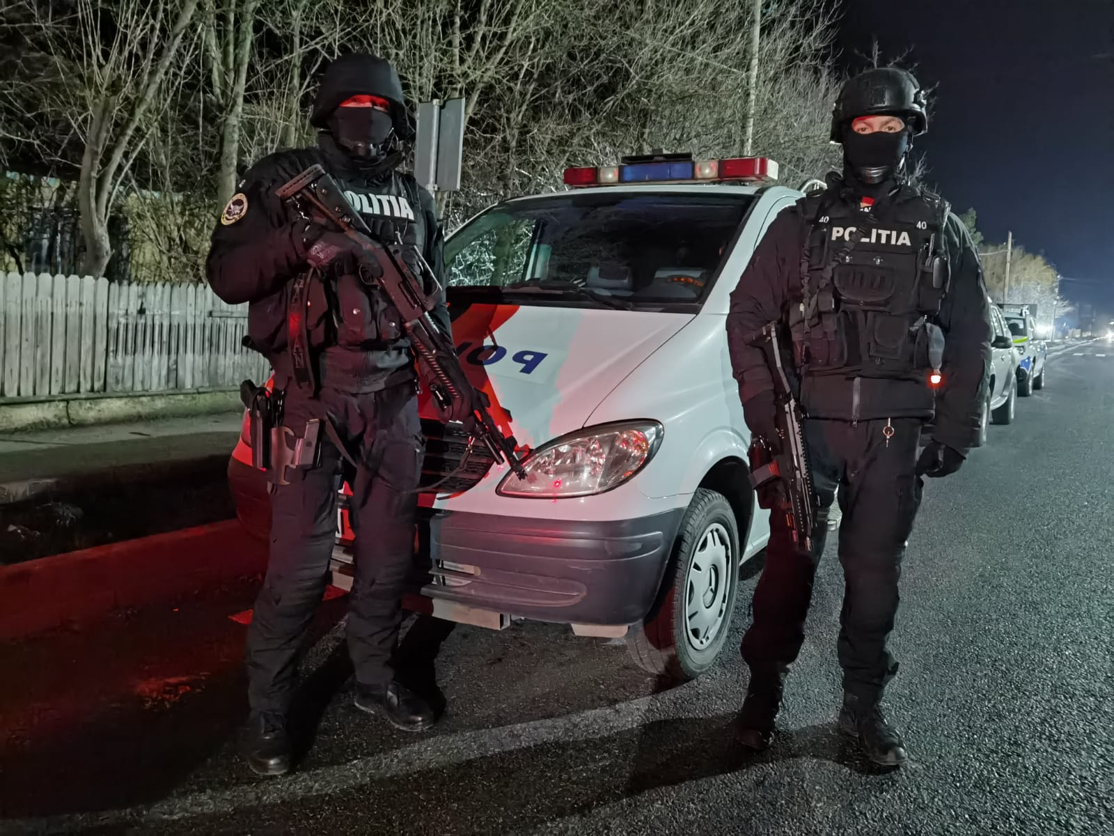 Numeroase percheziții efectuate în București și în trei județe, într-un dosar cu un prejudiciu de 66 de milioane de lei și 28 de suspecți implicați.