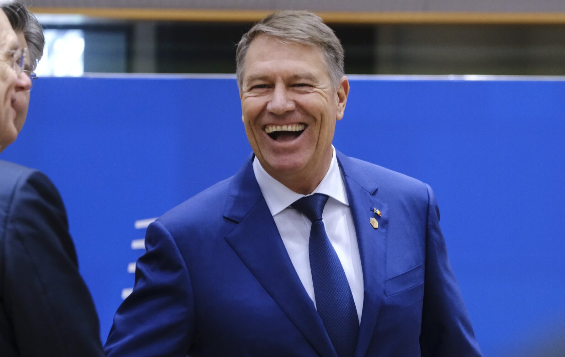 Alianța Dreaptă Unită se confruntă cu provocări în preajma alegerilor