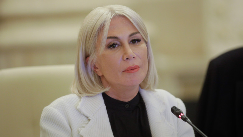  Tensiuni culturale la nivel înalt – Raluca Turcan răspunde
