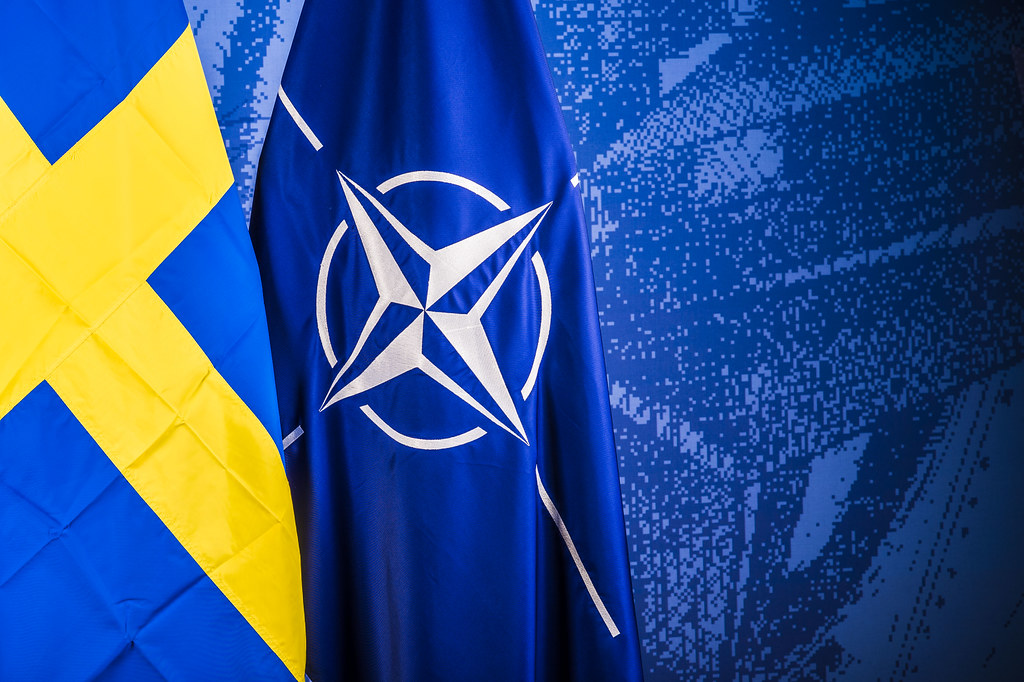 Suedia aderă la NATO, generând dezbateri asupra utilizării de arme nucleare în țară