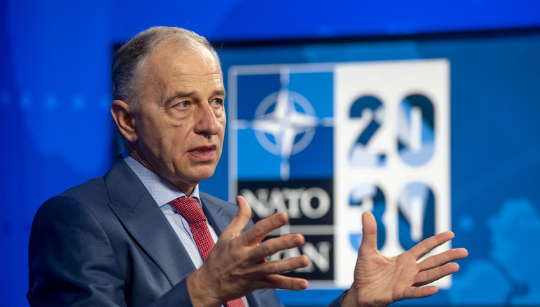 Controverse și dezbatere – Invitația lui Selly la NATO stârnește valuri
