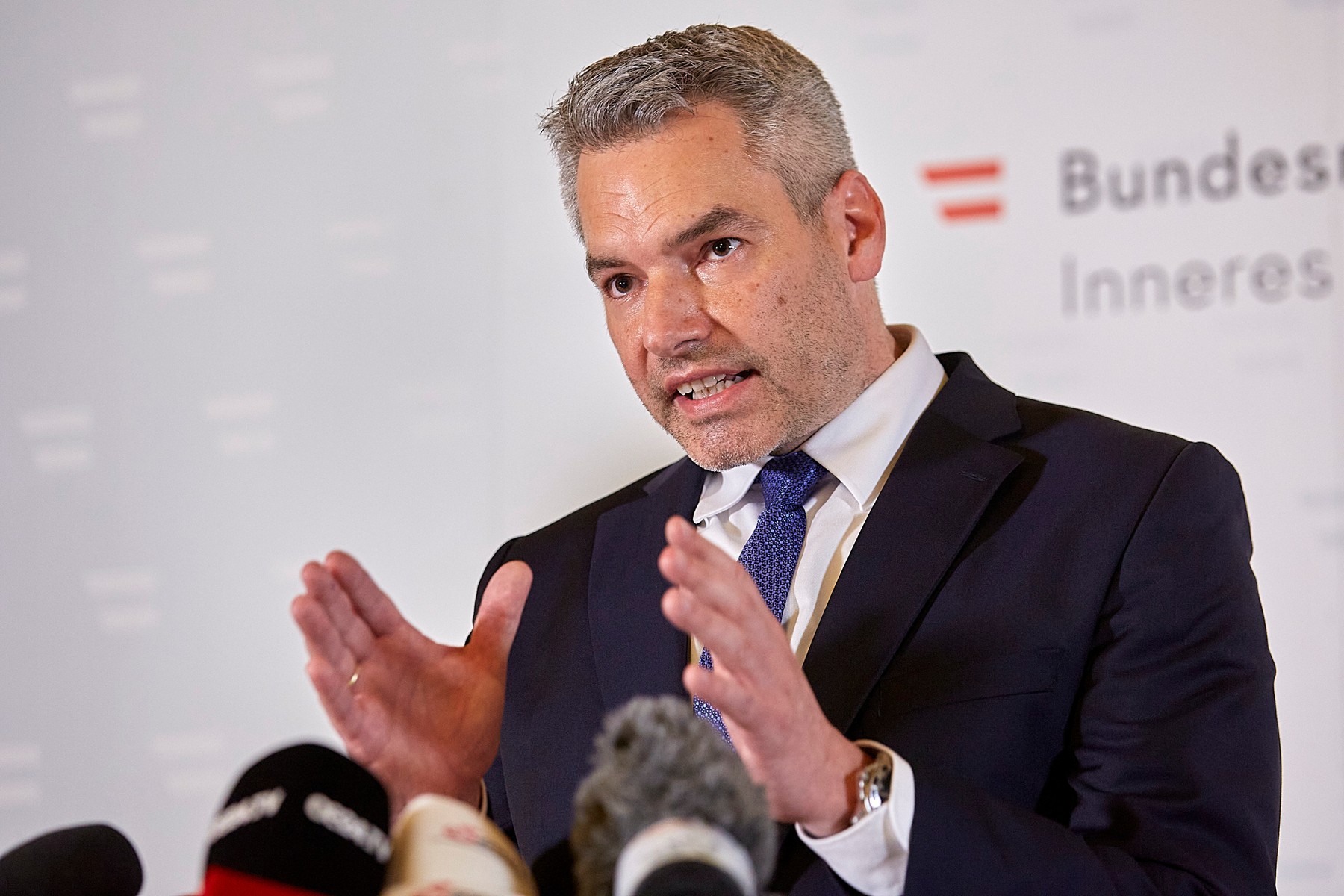 Furtună Politică în Europa! Sondajul care Aruncă Austria în Aer