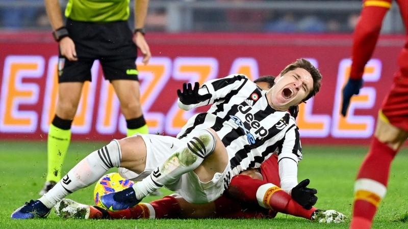 Atacantul italian Federico Chiesa semnează cu FC Liverpool
