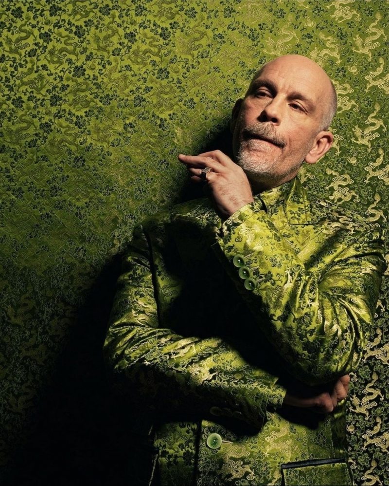 John Malkovich va reveni, în luna noiembrie, pe scena Teatrului Naţional din Timişoara într-un nou spectacol/ Începe stagiunea 2024-2025