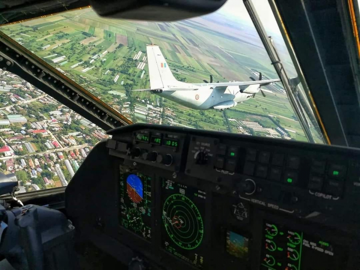 Două aeronave C-27J Spartan trimise în Caraș-Severin, în luptă cu flăcările
