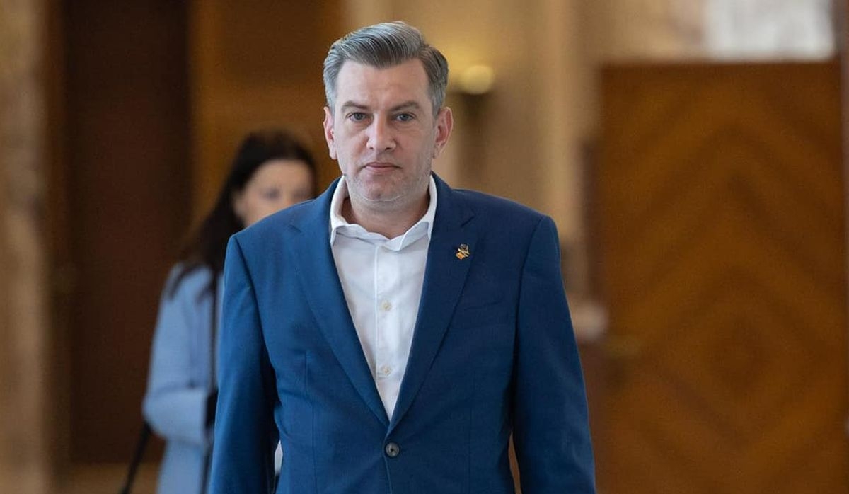 După ce a acuzat că a fost aruncat de PSD și sabotat în găsirea unui nou job, Cristian Vasilcoiu revine cu un atac la USR