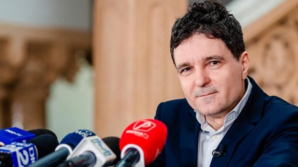 Am obţinut un nou grant în valoare de 50.000 de dolari pentru achiziţia a 4 senzori performanţi pentru măsurarea calităţii aerului din Bucureşti