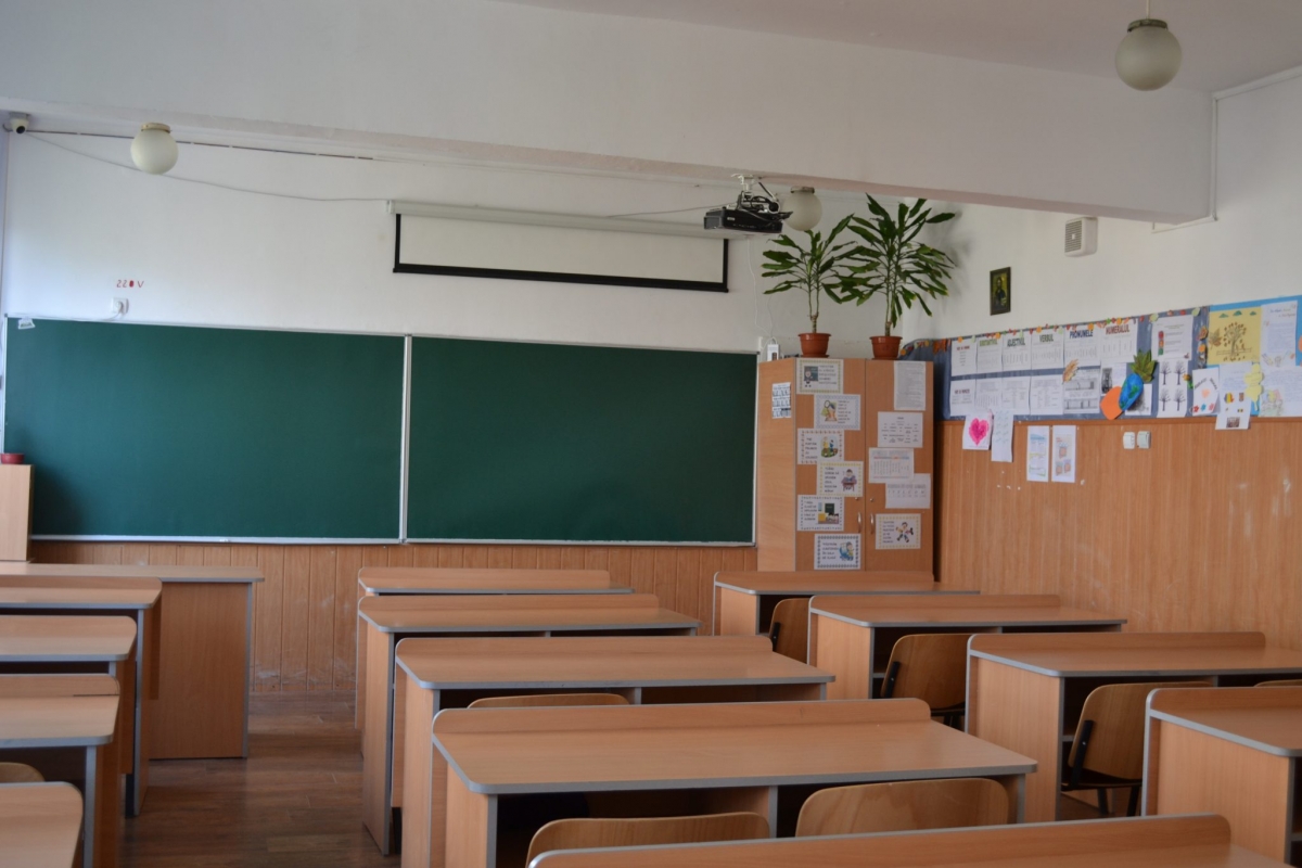 Guvernul a decis: Cum sunt împărțiți banii pentru masa sănătoasă a elevilor la școală