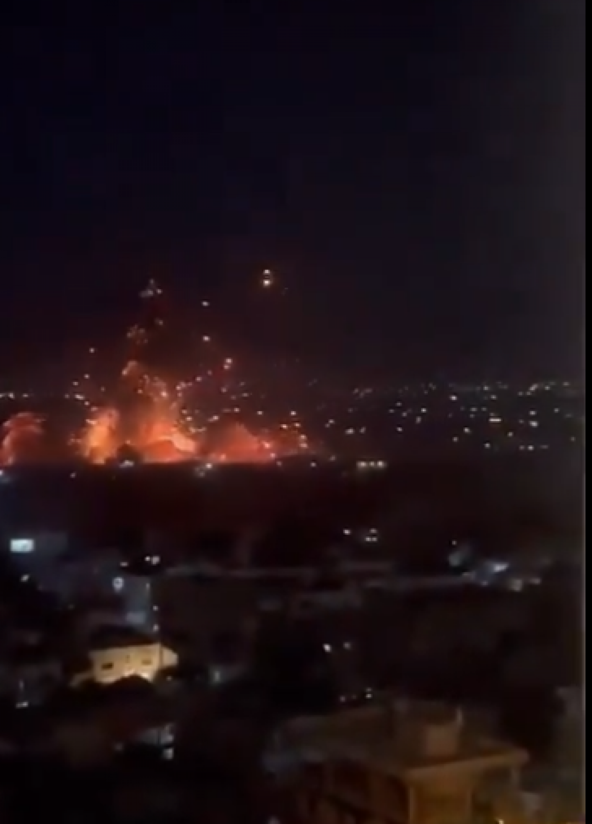 VIDEO Israelul, atacuri în rafală în Liban: Se intră în epoca războiului total cu Hezbollah