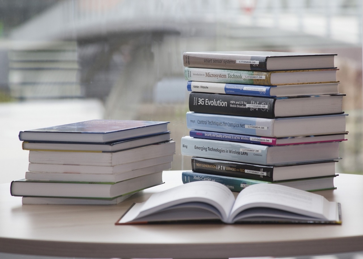 Amenzi usturătoare pentru șase edituri și Asociaţia Editorilor din România. Ce nereguli a descoperit Consiliul Concurenței