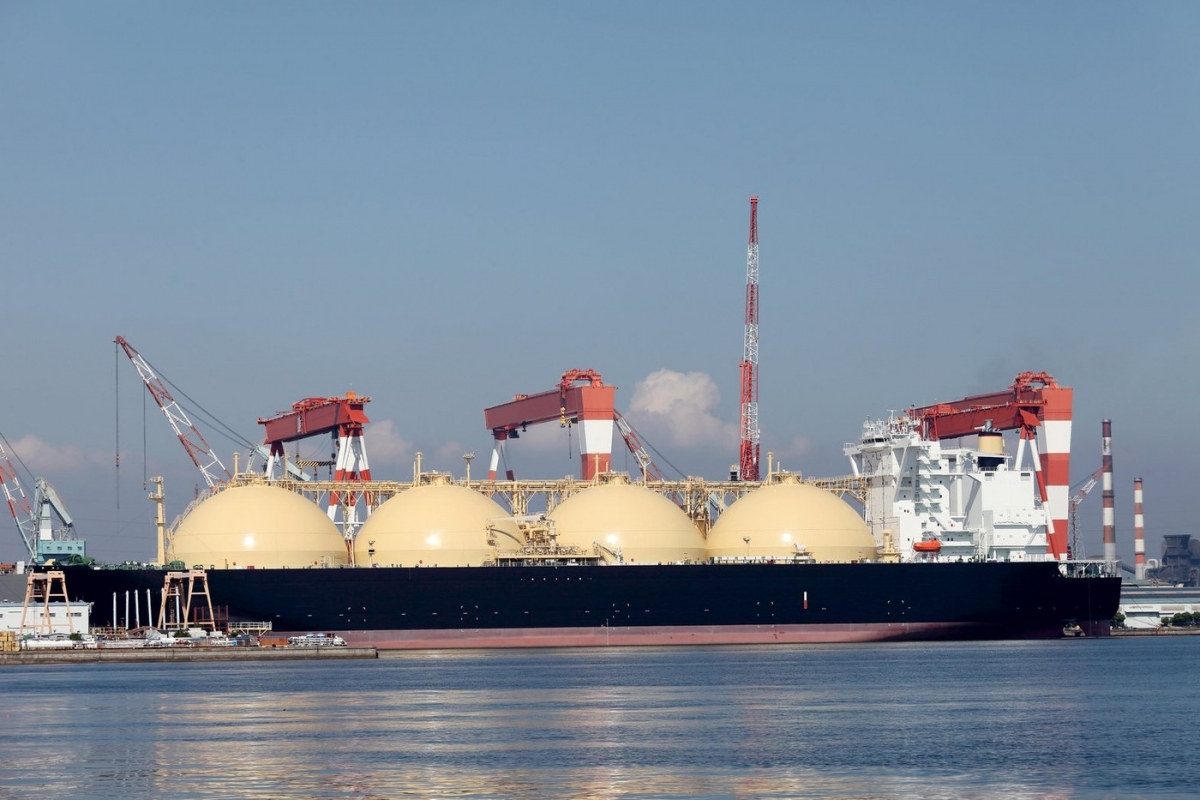 Bloomberg dezvăluie cu fentează Rusia sancțiunile impuse de SUA privind gazele naturale lichefiate