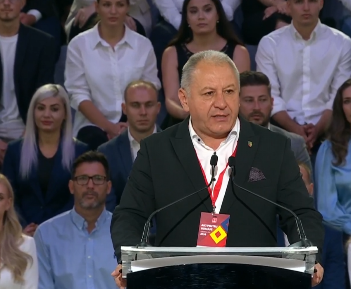 VIDEO Șeful CJ Bistrița, cereri la scenă deschisă pentru Marcel Ciolacu, la Congresul PSD
