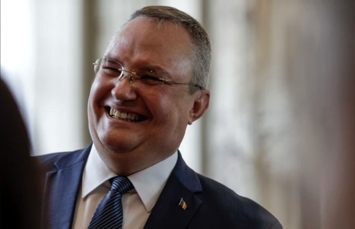 VIDEO Cum a răspuns Ciucă, în hohote de râs, la întrebarea 'E mai greu cu talibanii sau cu PSD-iștii?'