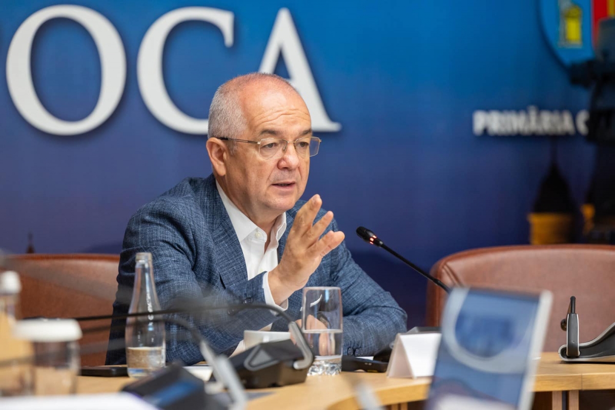 Contre între Marcel Ciolacu și Emil Boc: primarul de la Cluj vine cu replica