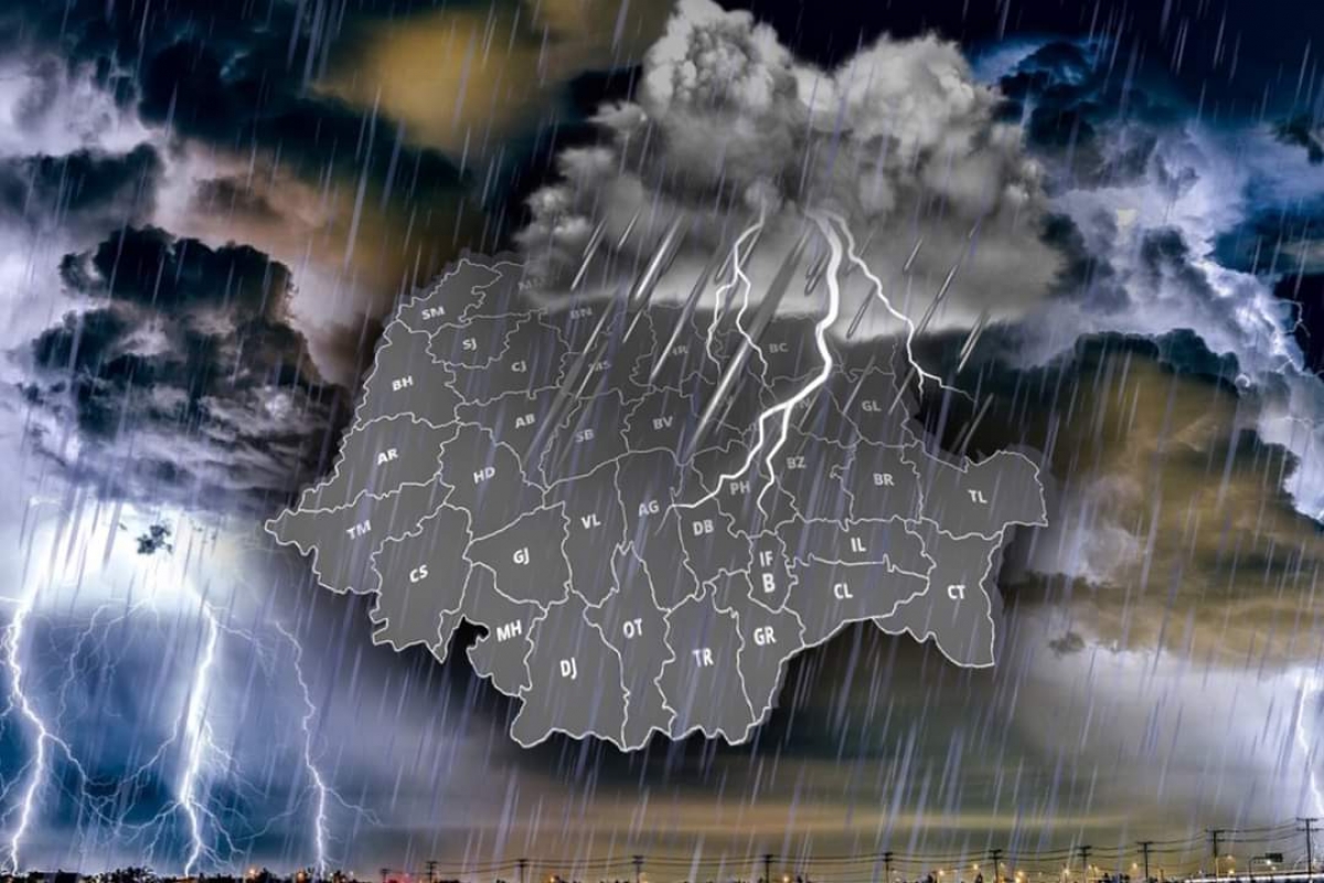Furtunile lovesc puternic România: Vijelii și ploi, în zeci de localități