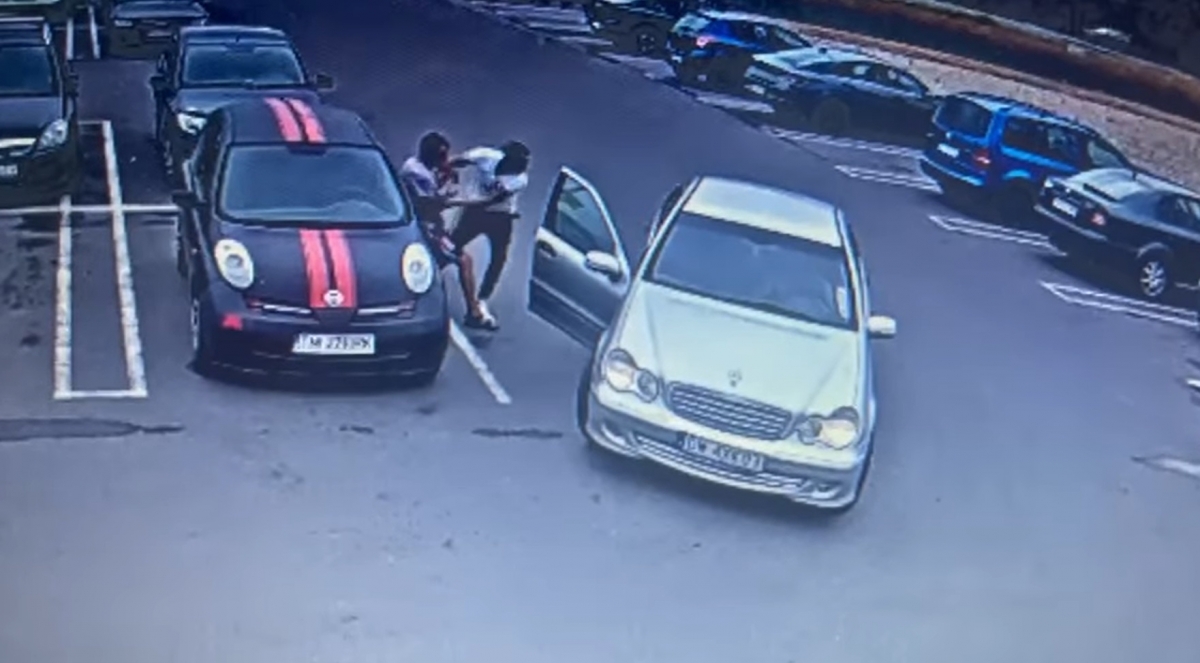 VIDEO Scene incredibile la Timișoara: Bărbat cu handicap, răpit de pe stradă și dus la Cluj pentru a cerși