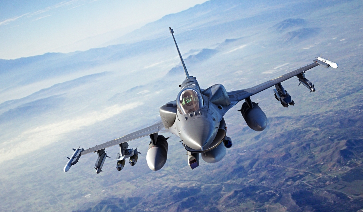 Incident misterios și grav pentru Ucraina: Avion de luptă F-16, livrat de SUA armatei ucrainene, s-a prăbușit în condiții neelucidate