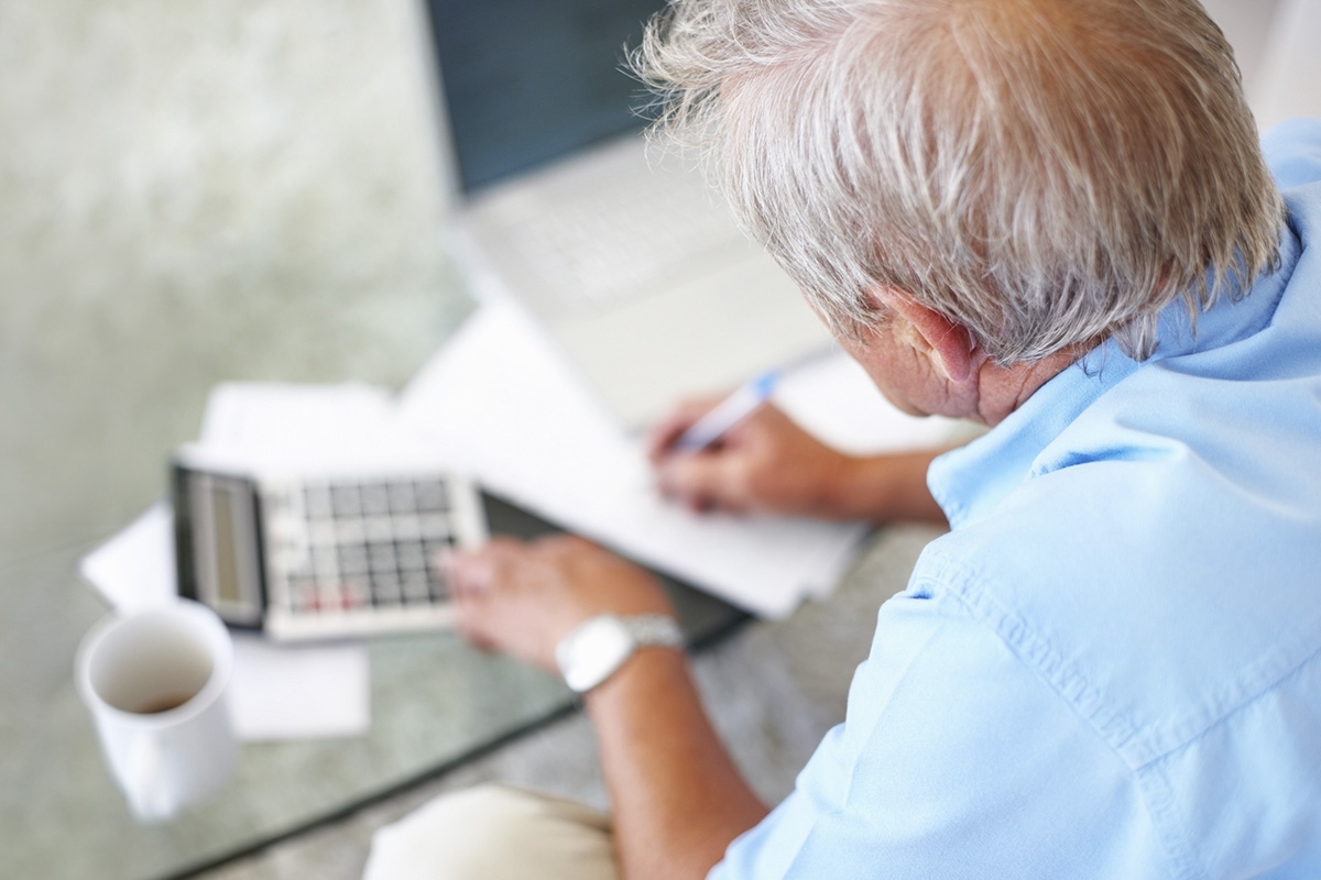 El este pensionarul căruia i-a crescut pensia cu 9000 de lei: Nu încasează pensie specială