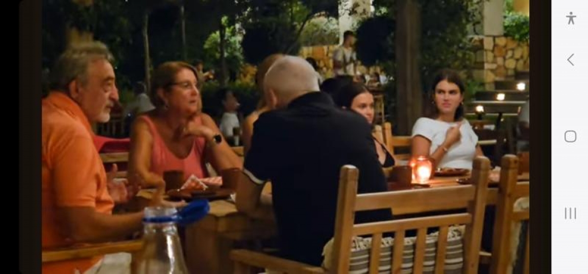VIDEO Fugarul Sorin Oprescu se lăfăie în Grecia, la restaurante de lux: În România este condamnat la 10 ani și 8 luni de pușcărie