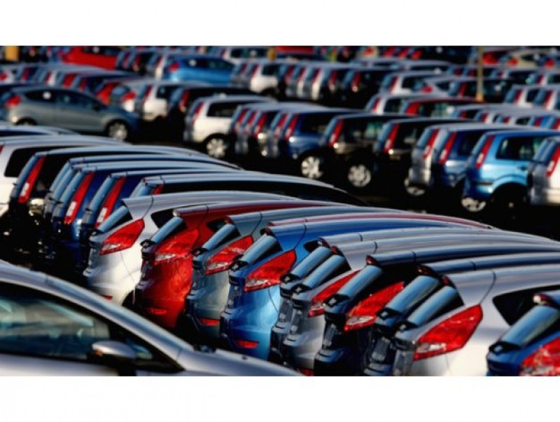Înmatriculările de autoturisme noi au crescut cu 6,35%, la opt luni; în august, volumul s-a diminuat cu 22,64% (ACAROM)