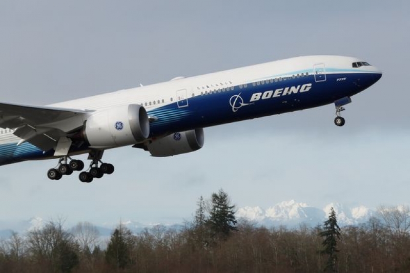 Negocieri intense la Boeing pentru a evita greva generală