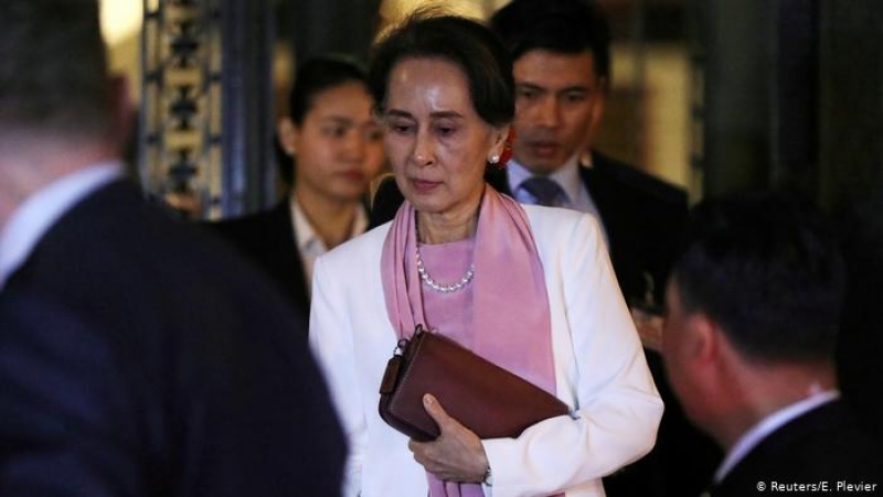 Papa Francisc solicită eliberarea lui Aung San Suu Kyi – Vaticanul îi va oferi azil politic