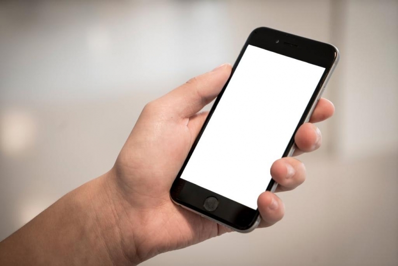 Cel mai extins studiu despre legătura dintre telefoanele mobile și cancerul cerebral. A durat aproape trei decenii