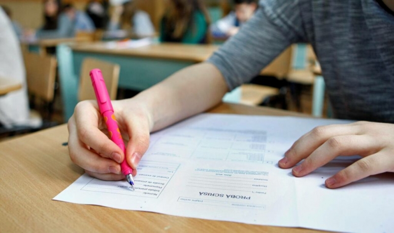 Noua configurație a examenului de Bacalaureat: Elevii vor susține 5 teste scrise și 4 evaluări orale