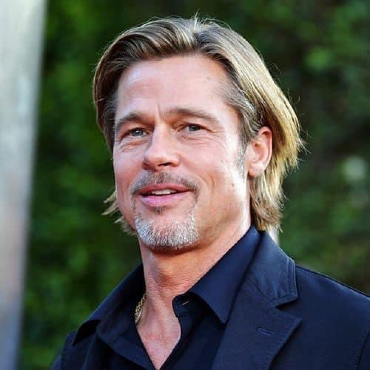 Brad Pitt provoacă haos în Spania: două femei păcălite cu 325.000 de euro și metodele ingenioase ale infractorilor cibernetici