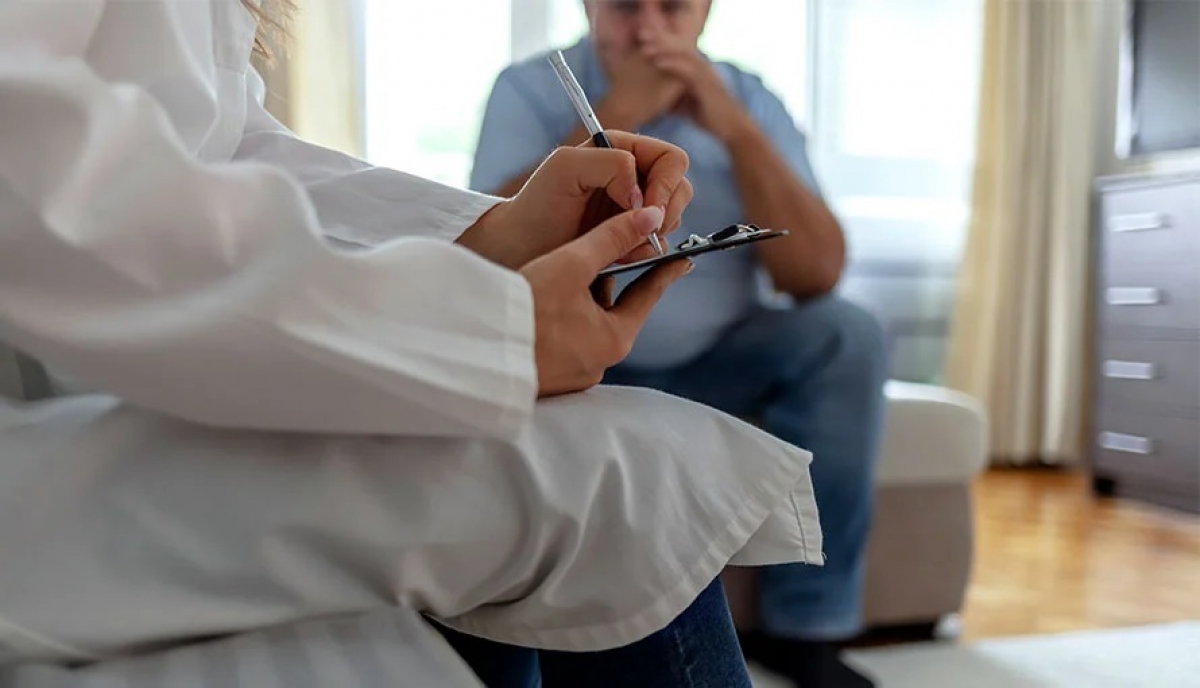 Cauza surprinzătoare a cancerului: Bacteria obișnuită care contribuie la aproape un milion de cazuri