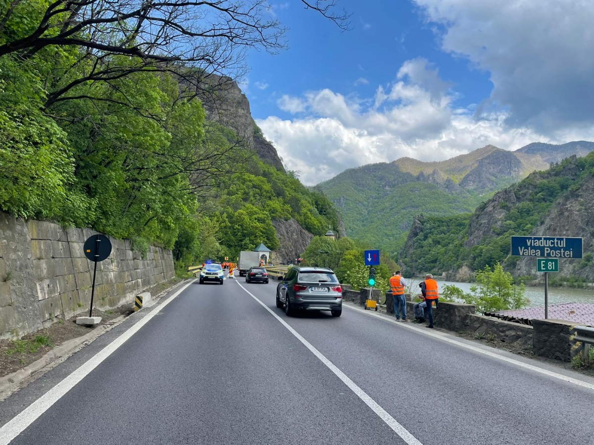 Circulația pe DN 7 între Râmnicu Vâlcea și Sibiu, întreruptă pentru lucrări până pe 25 octombrie