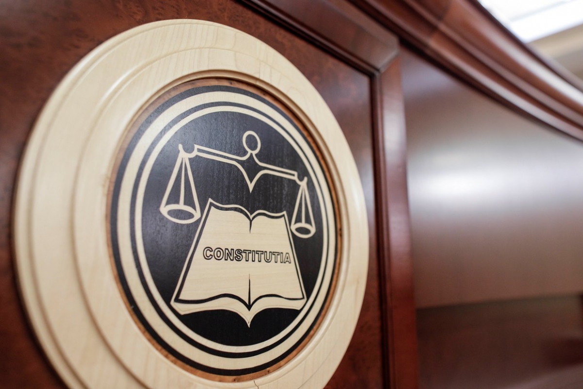 Judecătorii Curții Constituționale, decizie cu impact major în zona privată