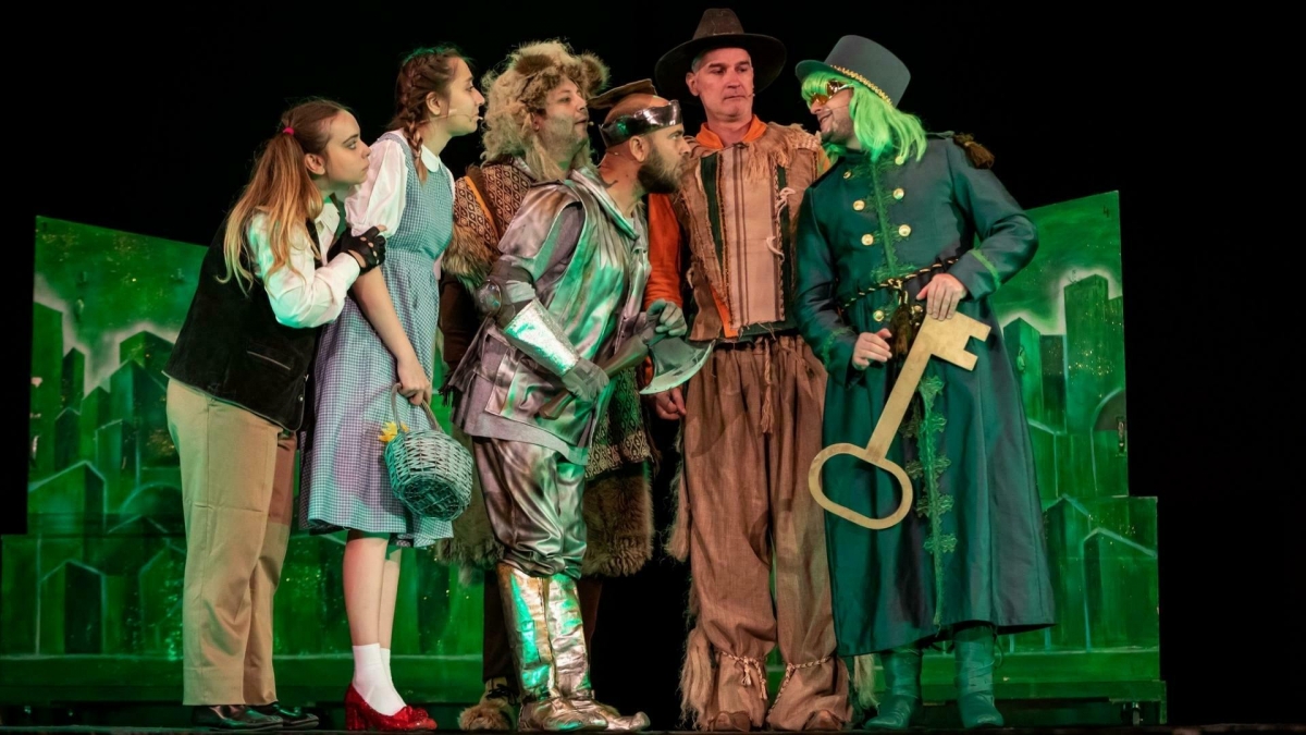 O nouă stagiune la Teatrul 'Ion Creangă': copiii sunt aşteptaţi cu multe surprize în septembrie