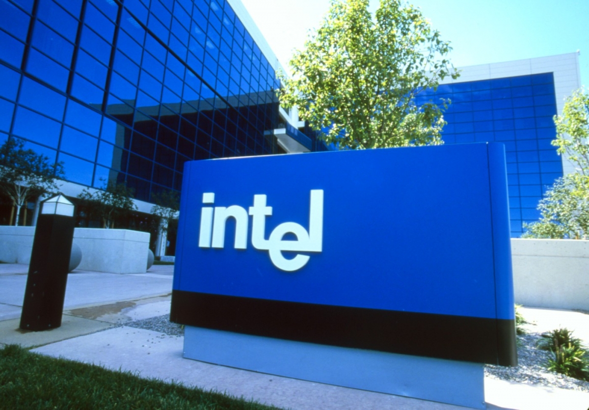 Comisia Europeană aprovizionează Polonia cu fonduri pentru o nouă fabrică Intel de 1,91 miliarde de dolari