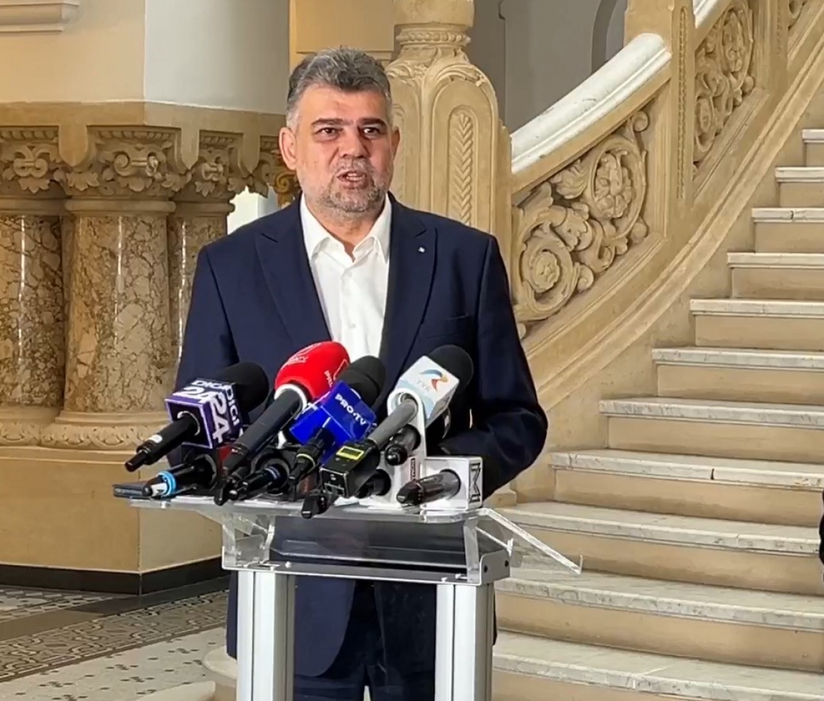 Mori de foame în România. Ce măsuri trebuie să ia Marcel Ciolacu: Apel urgent pentru premier