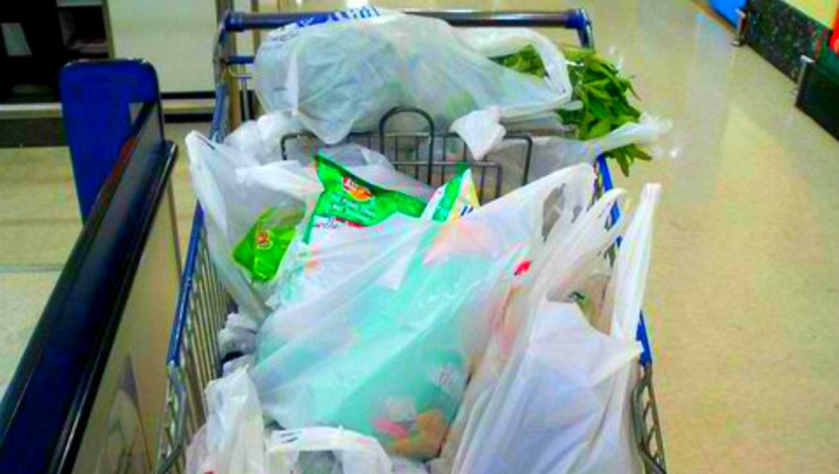 românii, surpriza din coșul de cumpărături: cât de mult plătim, de fapt, în plus la supermarket