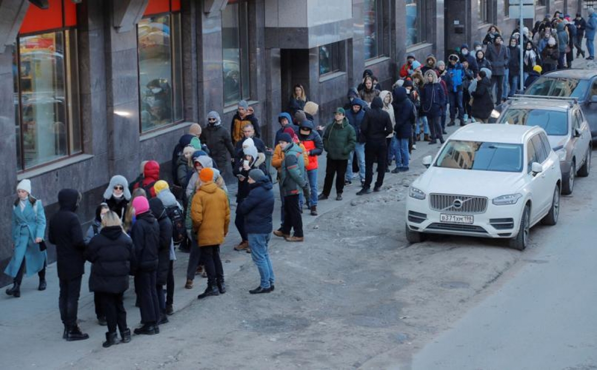 Rusia în pragul unei crize economice profunde: indicii tot mai evidente despre o furtună financiară iminentă