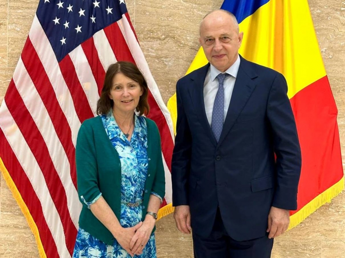 Mircea Geoană și Kathleen Kavalec, ambasadoarea SUA, la o discuție importantă: ‘Parteneriatul cu Statele Unite are rădăcini adânci’
