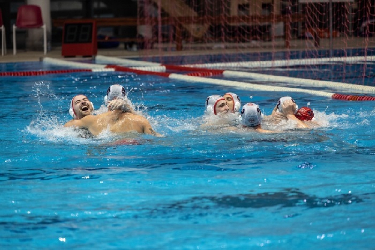 Dinamo București câștigă cu 15-14 în fața OSC Budapesta la Euro Cup