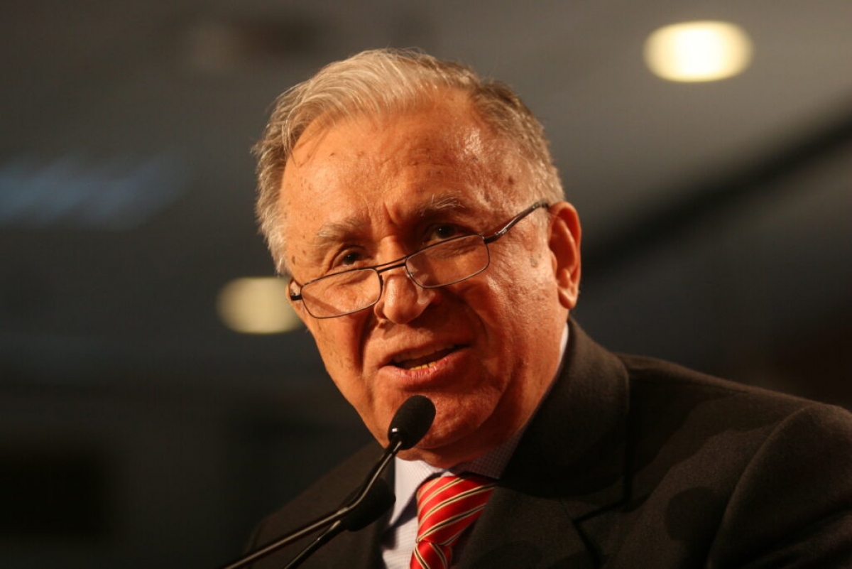 Iliescu vorbește despre Gorbaciov: ‘A avut o viziune remarcabilă în politica externă’