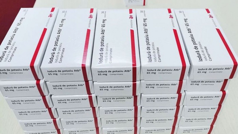 Psihoza pastilelor de iodură de potasiu: Numai 900.000 de doze din 30 de milioane ajunse în farmacii au fost consumate de români