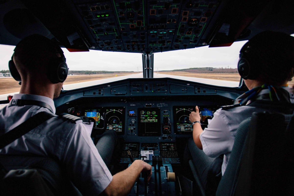 Tarom oferă bilete la prețuri accesibile pentru zborurile interne, pornind de la 23 de euro