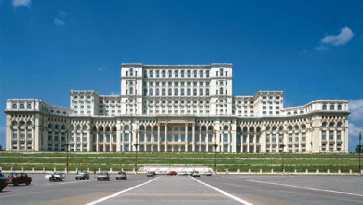 Săptămâna naţională de conştientizare a infertilităţii – Palatul Parlamentului va fi iluminat în roz şi bleu