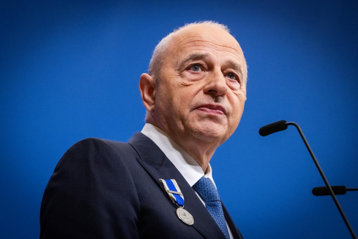 Active Watch contrează afirmațiile lui Mircea Geoană: NU e o victimă, ci un creator al unei acțiuni de denigrare împotriva jurnaliștilor