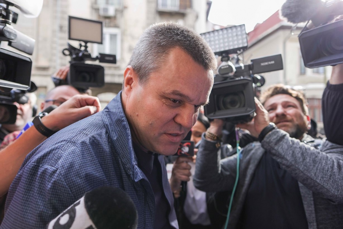 Cererea de 60.000 de euro pentru certificatul ORNISS al ‘clientului’ DNA – Pîrvulescu implicat în intermedierea transferului, un secretar de stat implicat