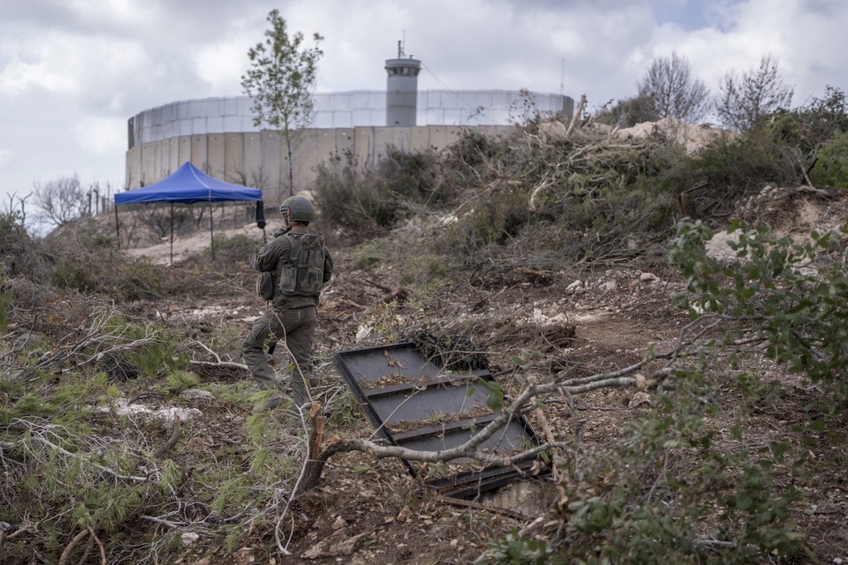 Israelul răspunde presiunilor internaționale: Tancurile IDF evitau un conflict cu ONU, protejându-se de atacurile Hezbollah