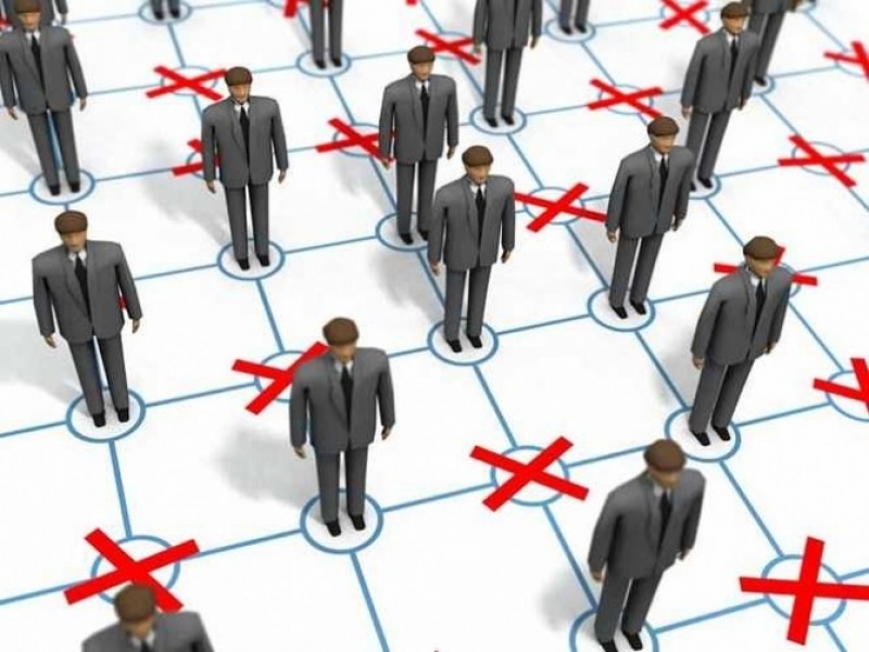 Două companii din România anunţă concedieri masive, în următoarea perioadă. Unii angajaţi au primit deja preaviz