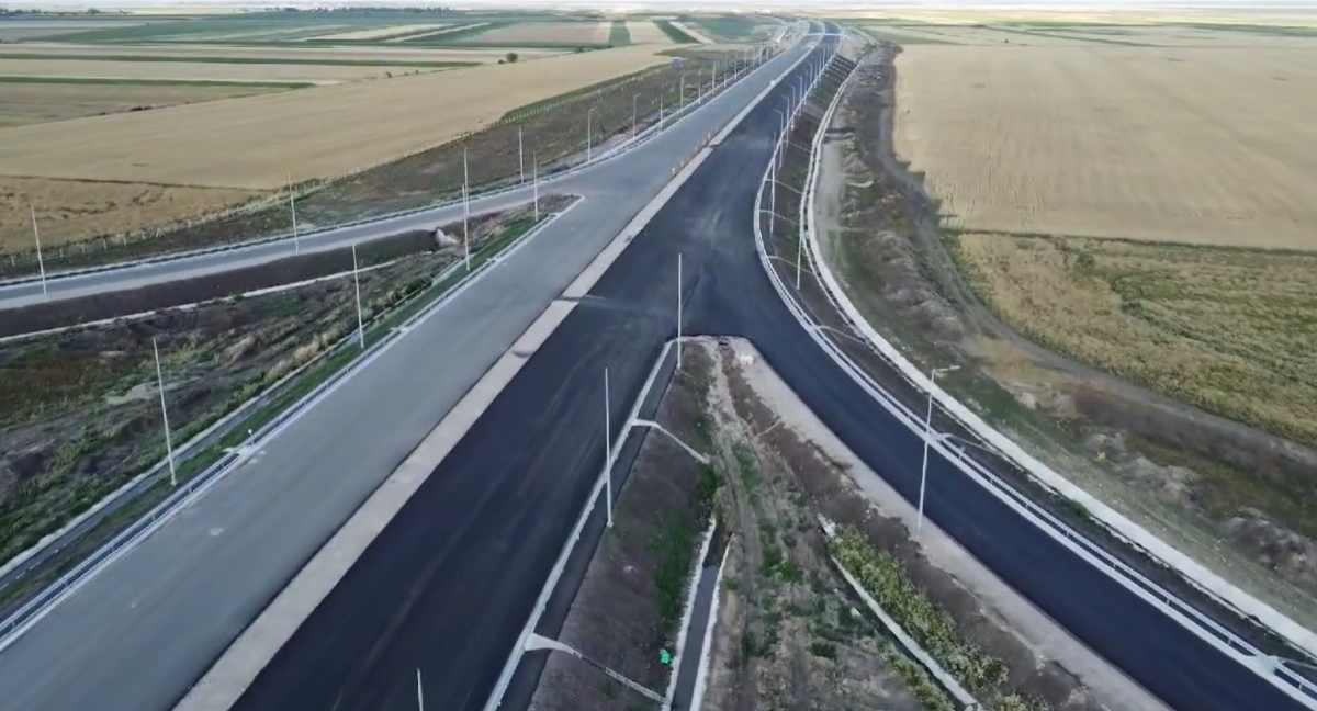 Pregătiri de iarnă – 35 de utilaje vor asigura deszăpezirea pe Autostrada A7